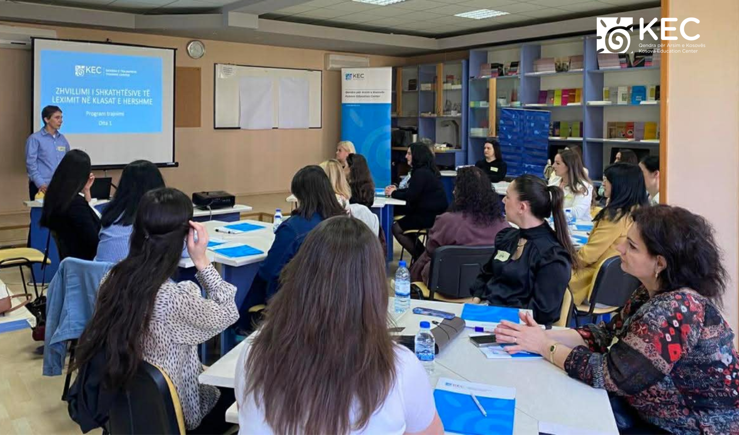 Filluan aktivitetet e zhvillimit profesional të mësimdhënësve në Gjakovë