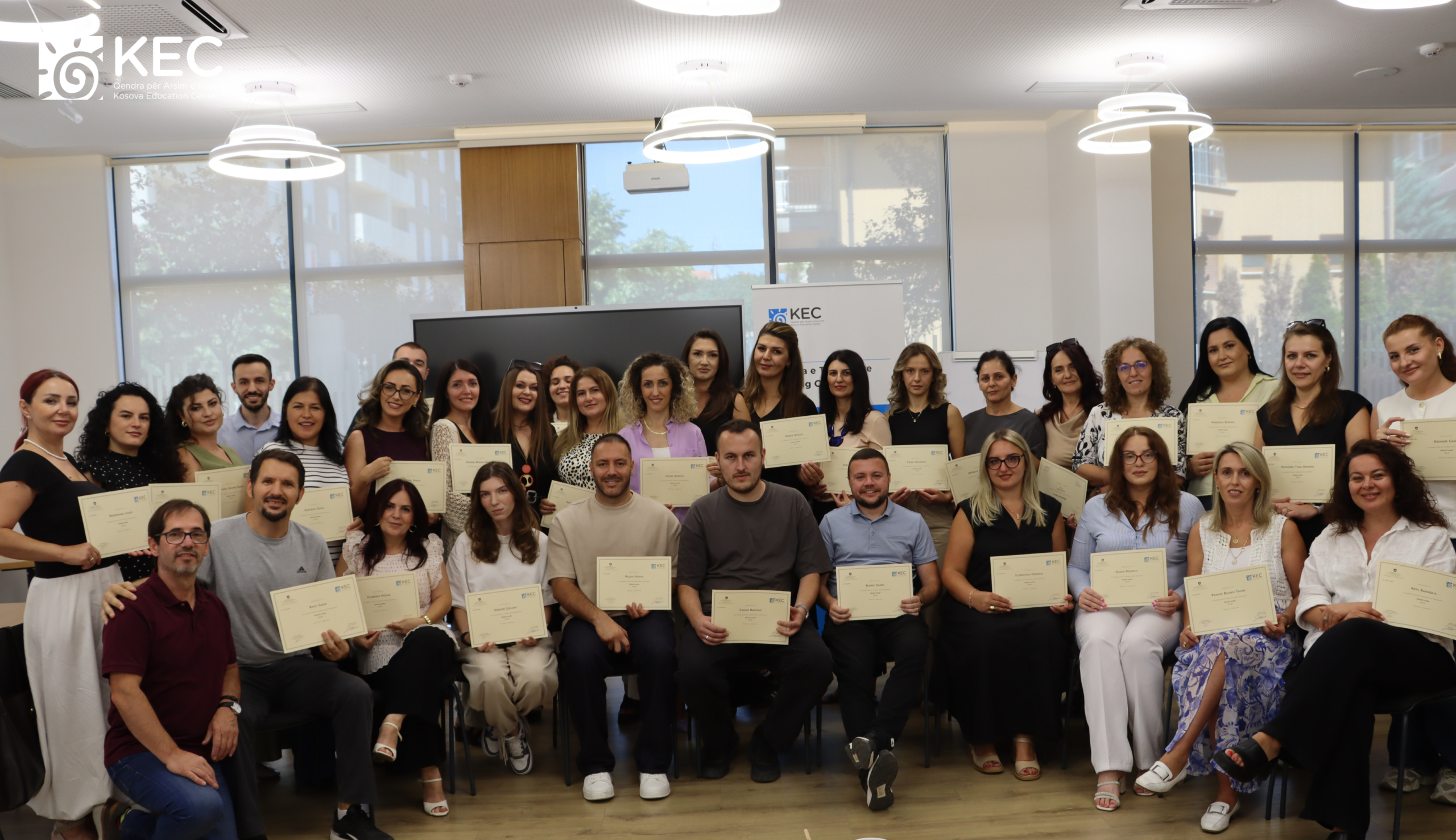 Ceremonia e Certifikimit për Programin “Edukimi Medial”